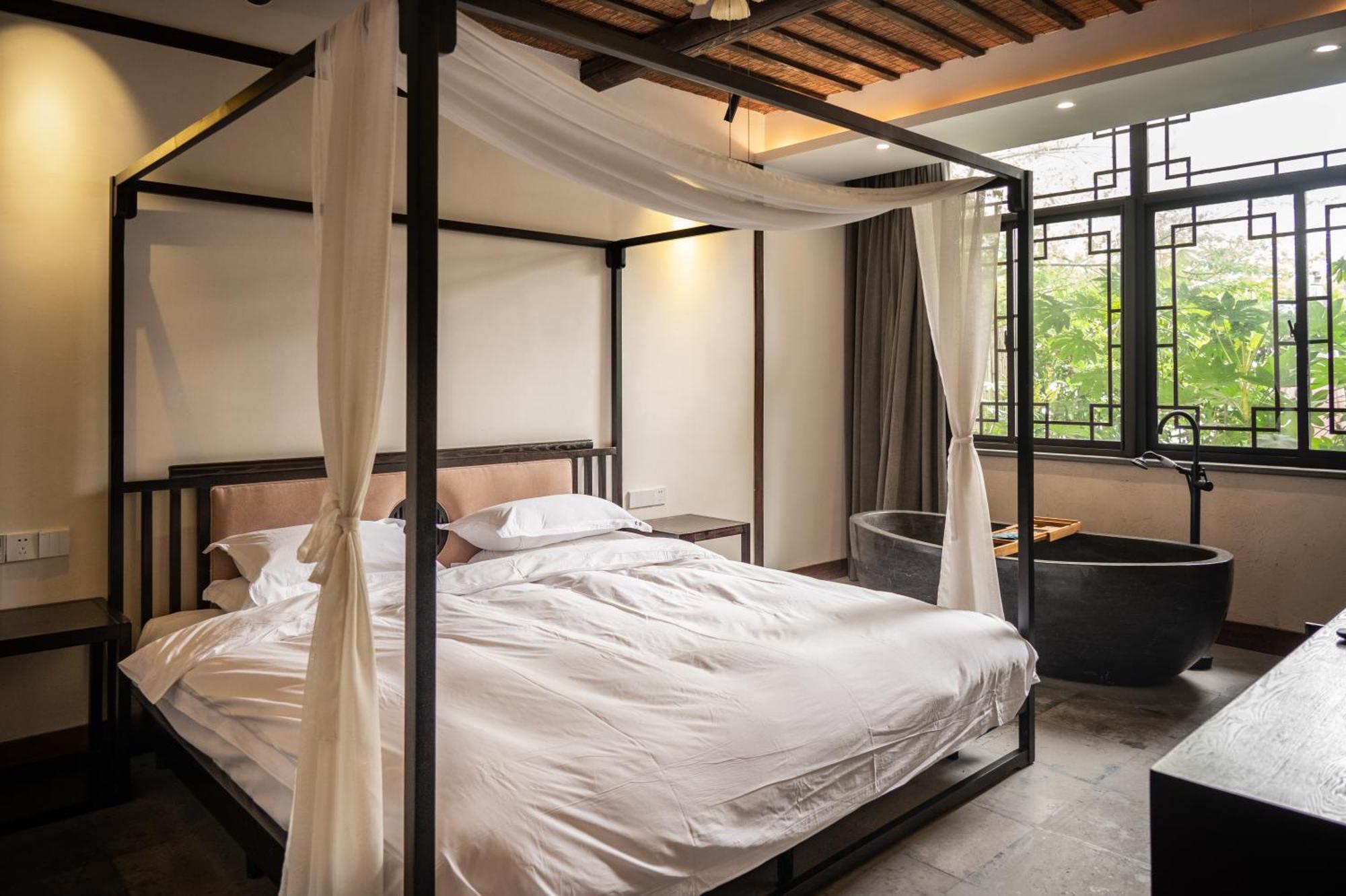 Tingjian Musu Private Soup Design Homestay - South Gate Of Wuzhen Xizha Scenic Area Tongxiang Exterior photo