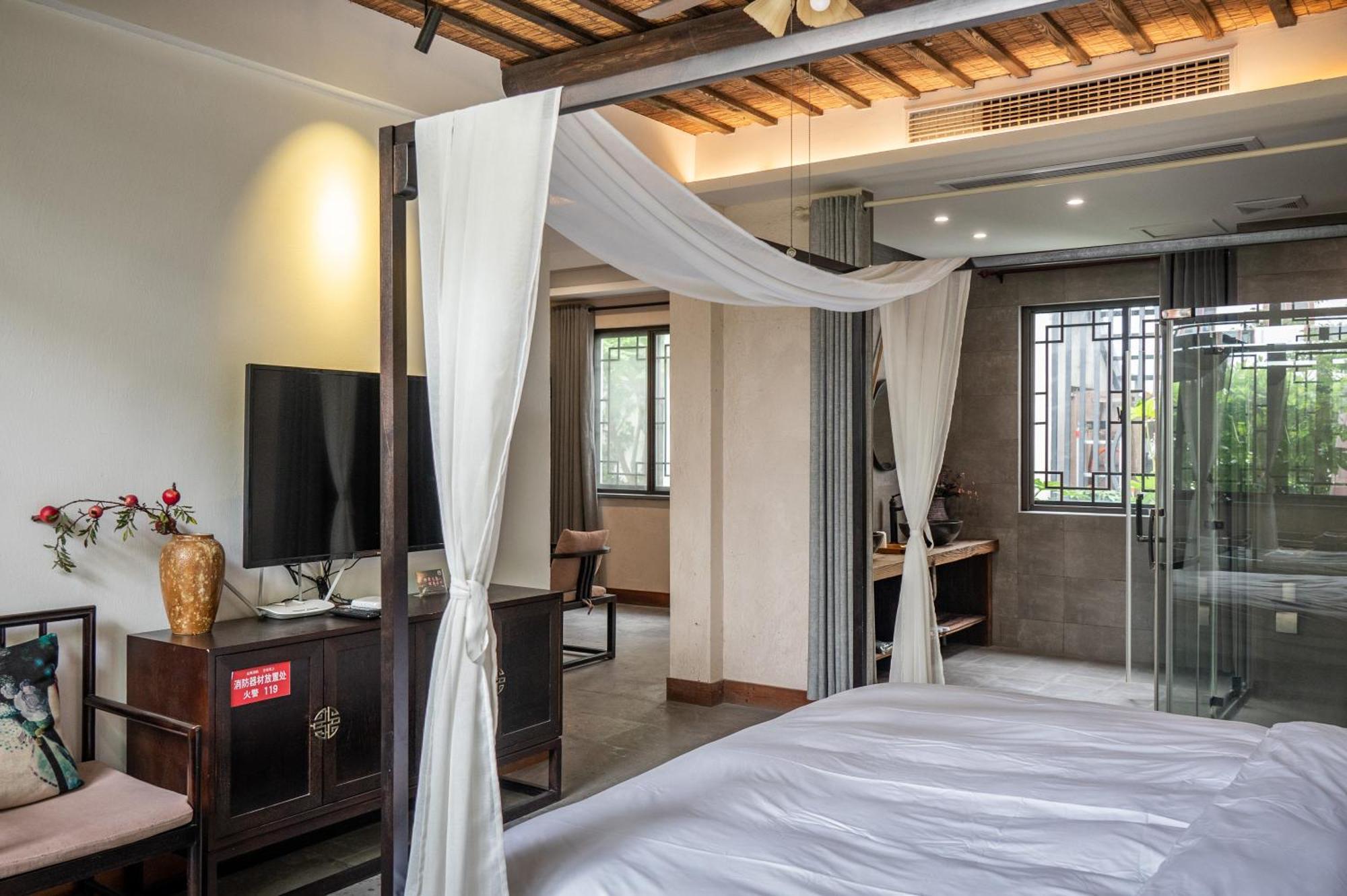 Tingjian Musu Private Soup Design Homestay - South Gate Of Wuzhen Xizha Scenic Area Tongxiang Exterior photo