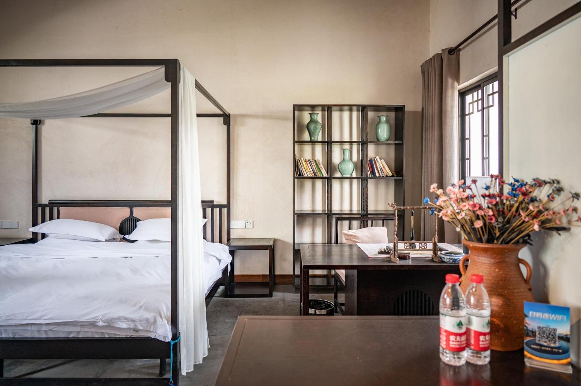 Tingjian Musu Private Soup Design Homestay - South Gate Of Wuzhen Xizha Scenic Area Tongxiang Exterior photo